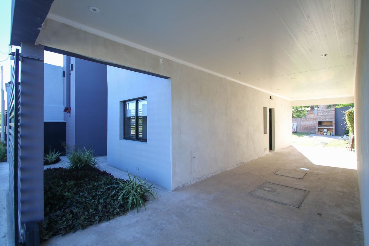 Foto 4 — Casa en venta Barrio los Naranjos, Reconquista.