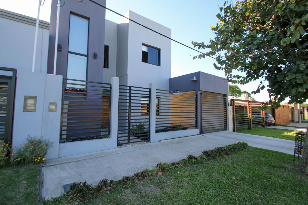 Foto 3 — Casa en venta Barrio los Naranjos, Reconquista.