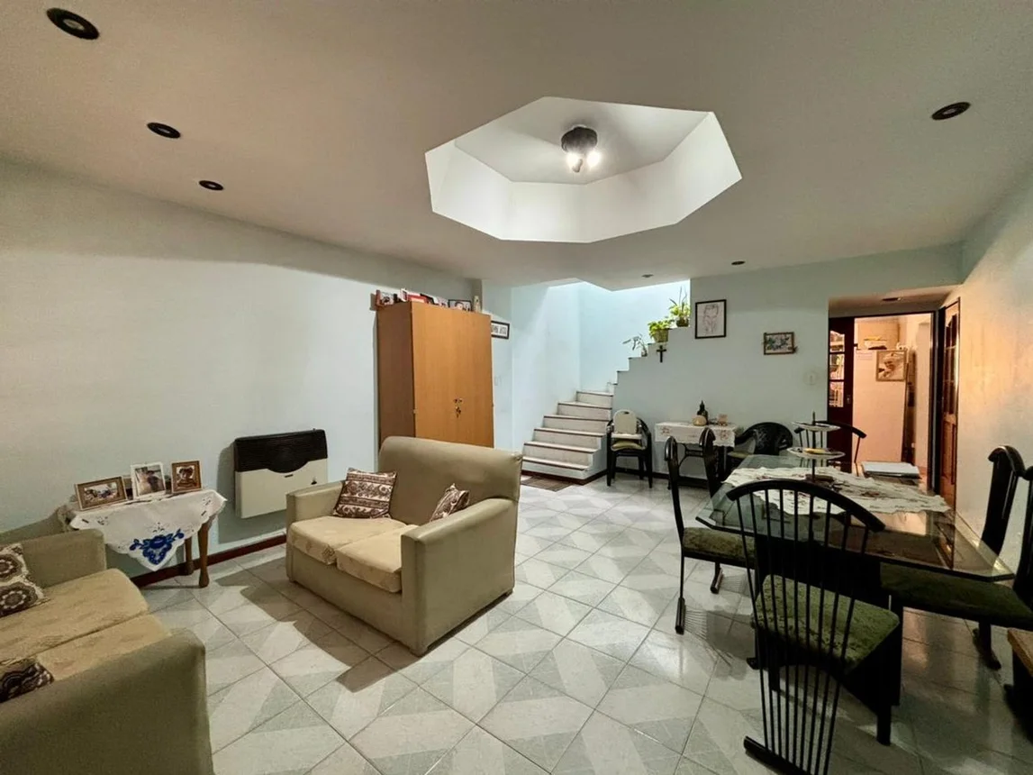 Casa de 4 ambientes en venta en Saavedra, Miller 3500, foto 2