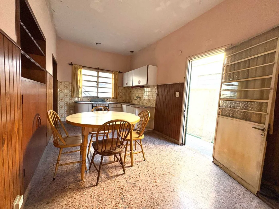 Casa de 5 ambientes en venta en San Andrés, Emilio Morello 2700, foto 3