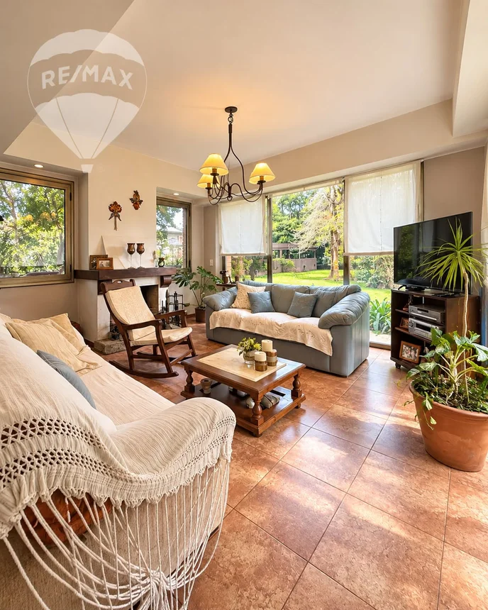 Casa de 5 ambientes en venta en Belén de Escobar, Islandia 2400, foto 3