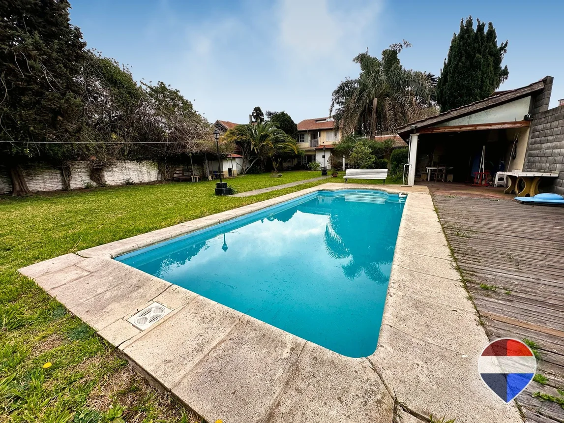 Casa de 4 ambientes en venta en Llavallol, Luis Davila 100