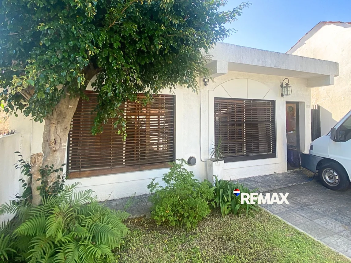 Casa en venta en Villa Ballester, foto 2