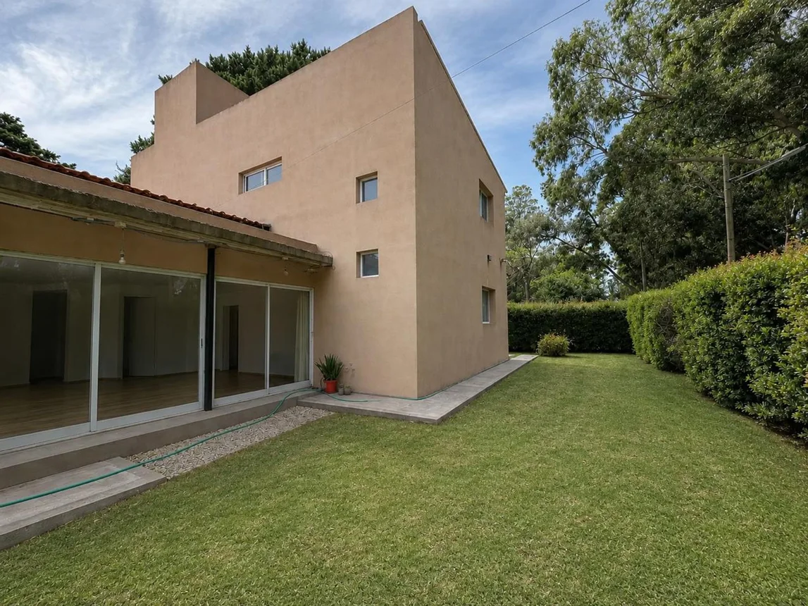 Casa en venta en Mar del Plata, foto 2