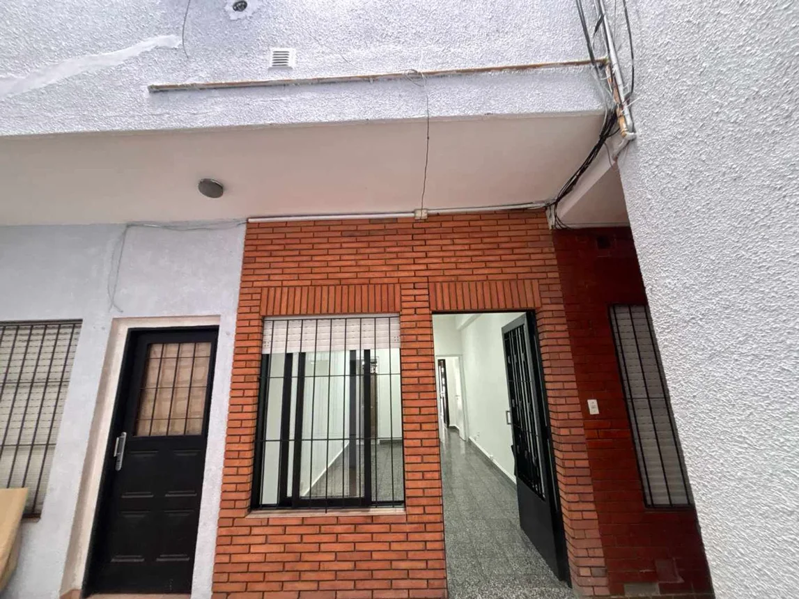 Alquiler uso comercial/ vivienda ramos mejia, foto 1