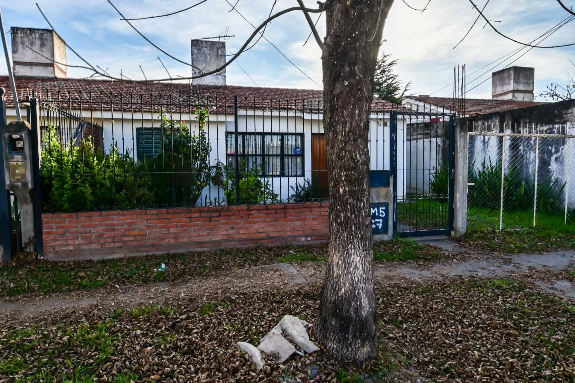 CASA VENTA DOCENTE SUR 3 DORMITORIOS APTO CREDITO - foto 2