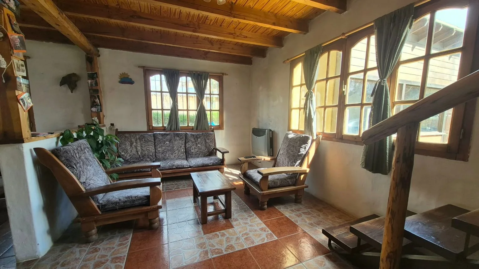 Casa de 5 ambientes en venta en San Carlos de Bariloche, Martín García 3500, foto 2