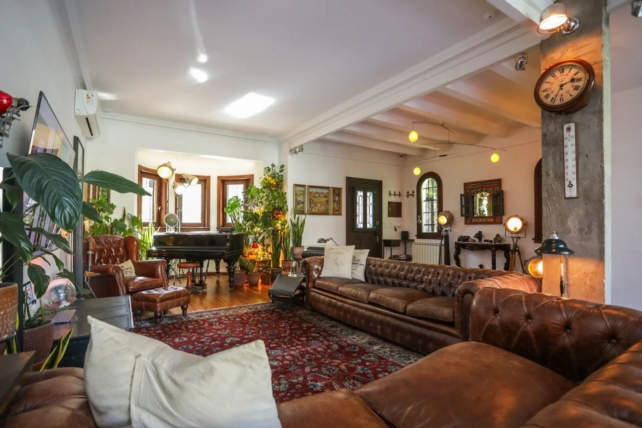 Casa de 5 ambientes en venta en Olivos, Fernán Félix de Amador 1600