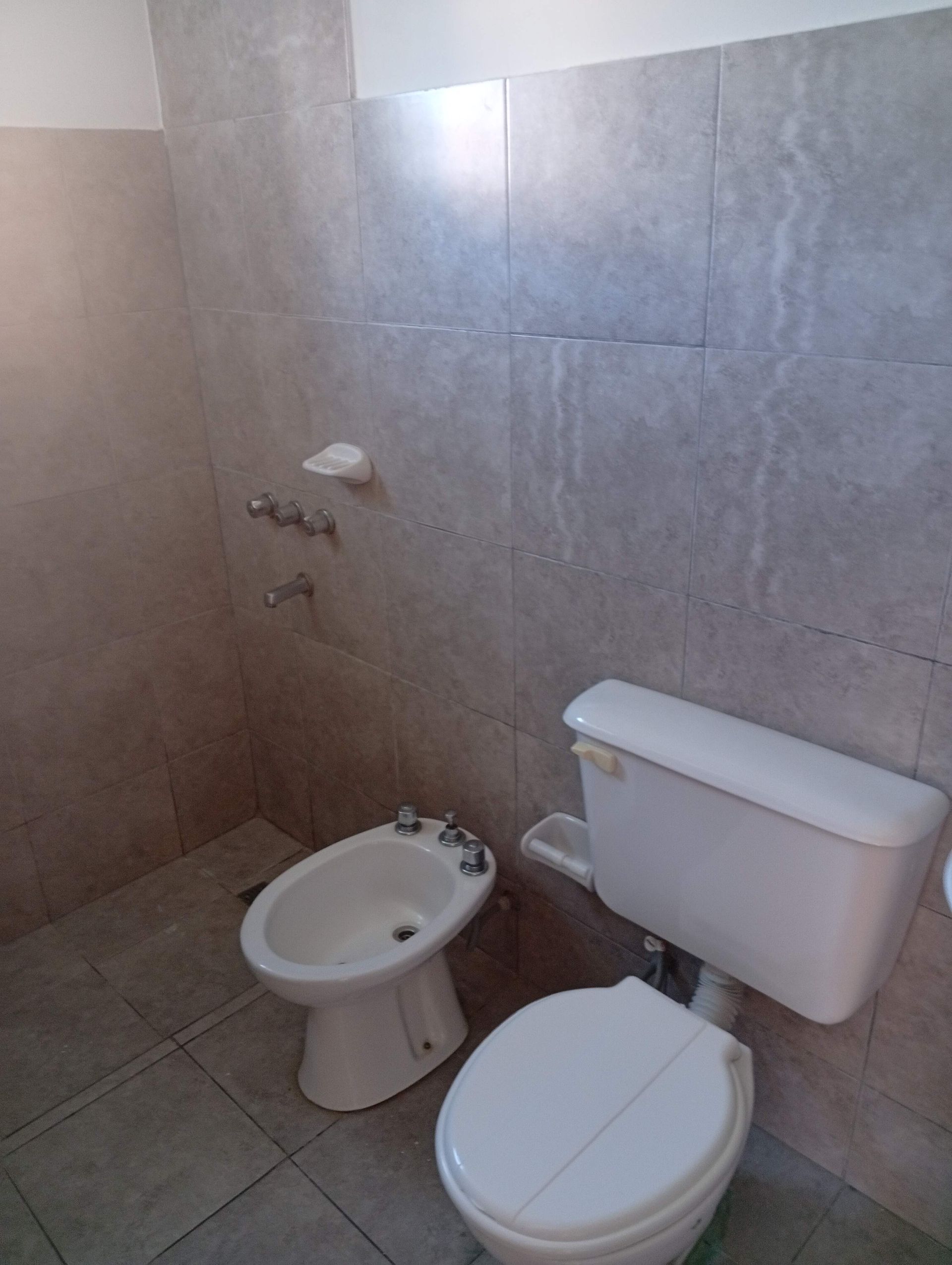 MONOAMBIENTE EN ALQUILER EL HUAICO ZONA NORTE - foto 8