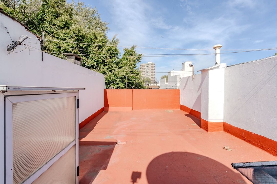 Venta PH 2 amb con terraza propia Villa Lauro