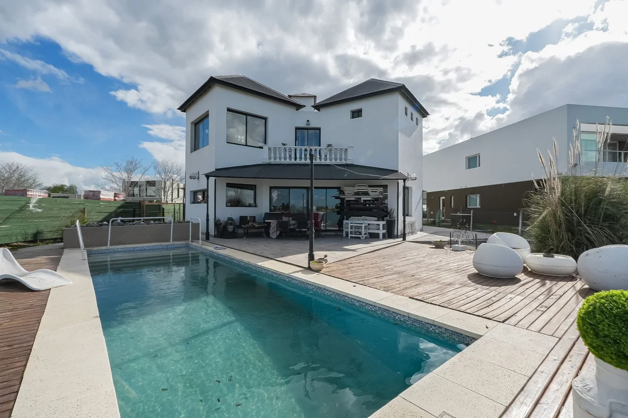 Casa en venta en Pilar, foto 5