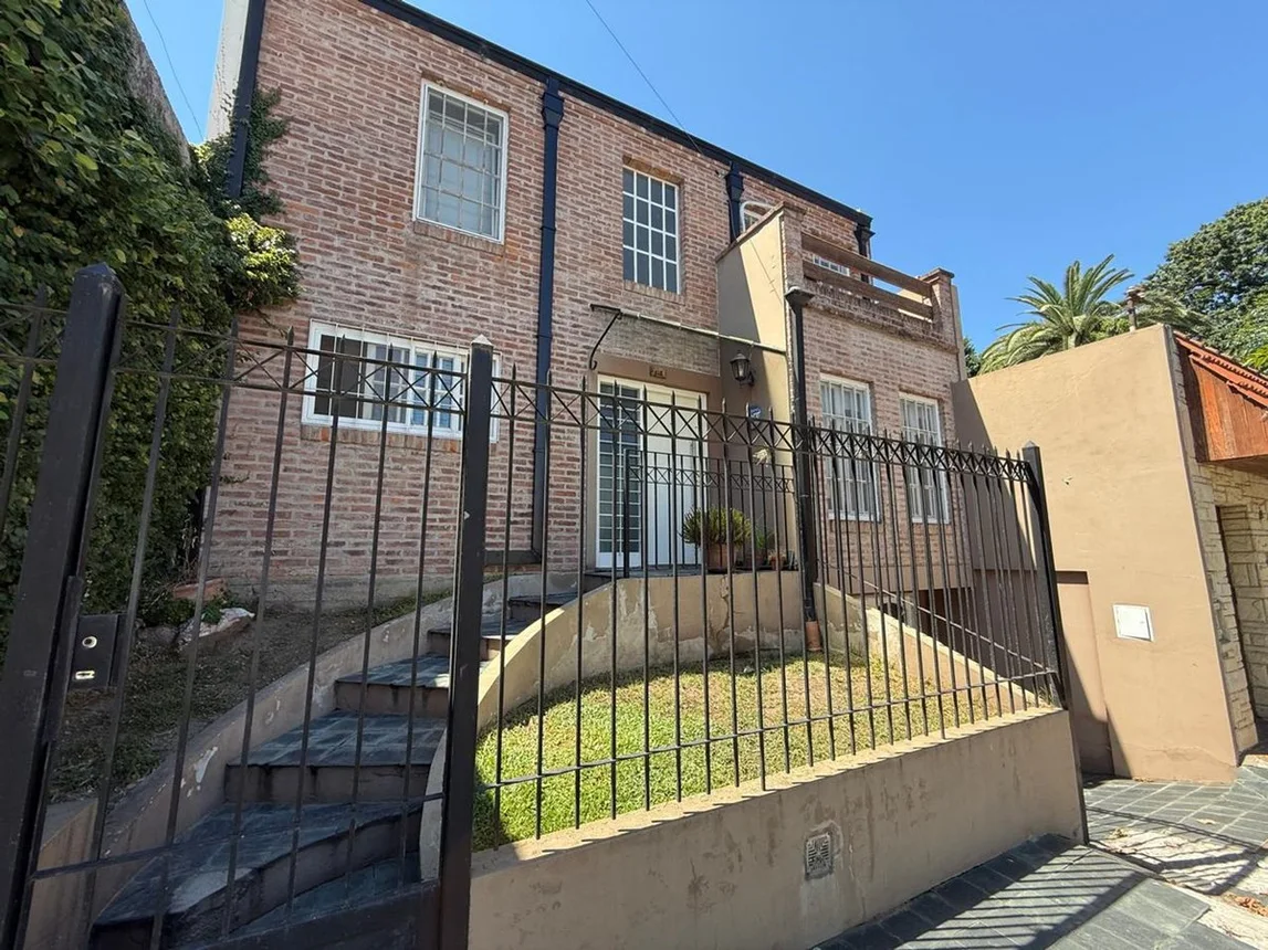 Casa en venta en Bernal Este, foto 3