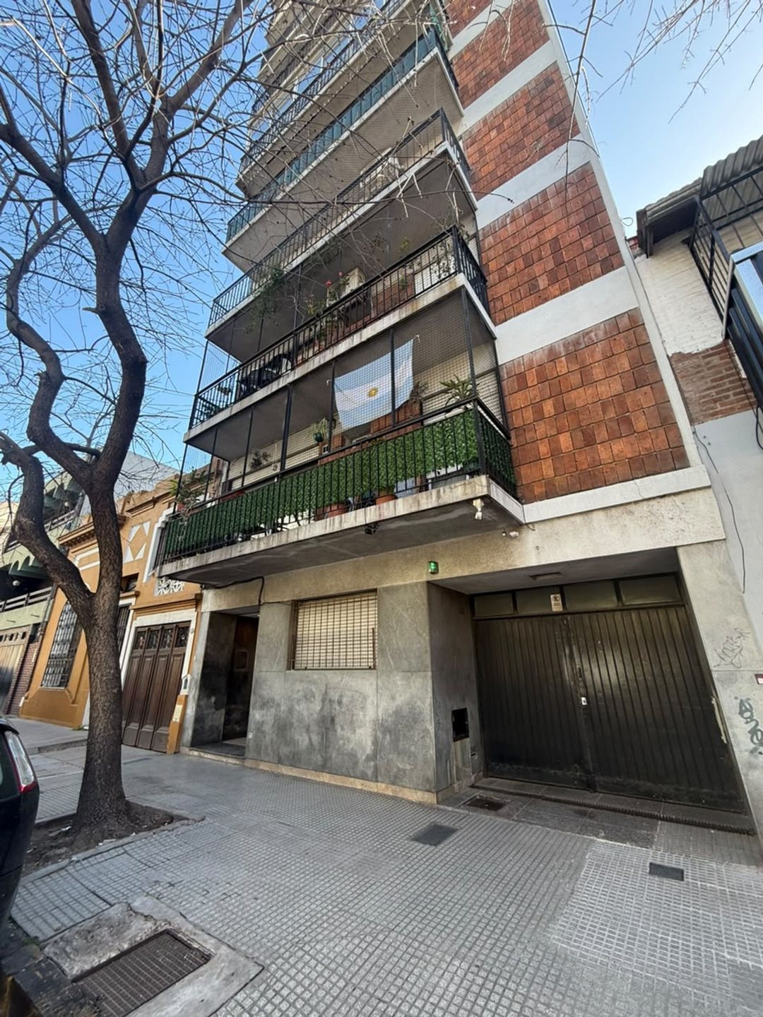 VENTA DEPARTAMENTO 2 AMBIENTES LUMINOSO EN ALMAGRO