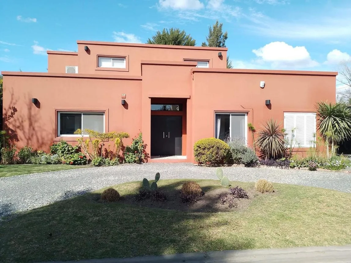 Casa en venta en Manuel Alberti