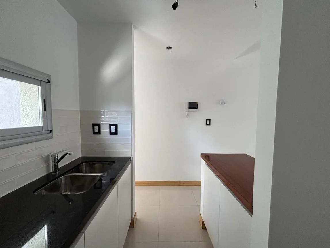 Semipiso de 2 ambientes en venta en La Plata, 19 Entre 48 y 49 800, foto 3