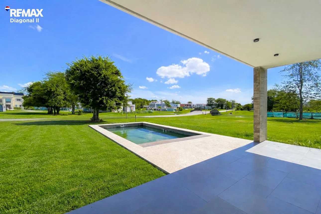 Casa de 6 ambientes en venta en Hudson, Casa en Venta en Greenville 100