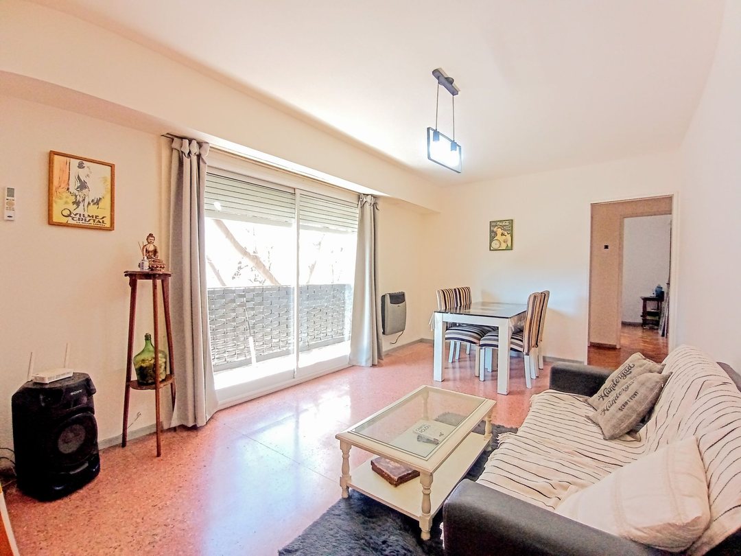 VENTA DEPARTAMENTO FLORES 3 AMBIENTES DOBLE BALCON