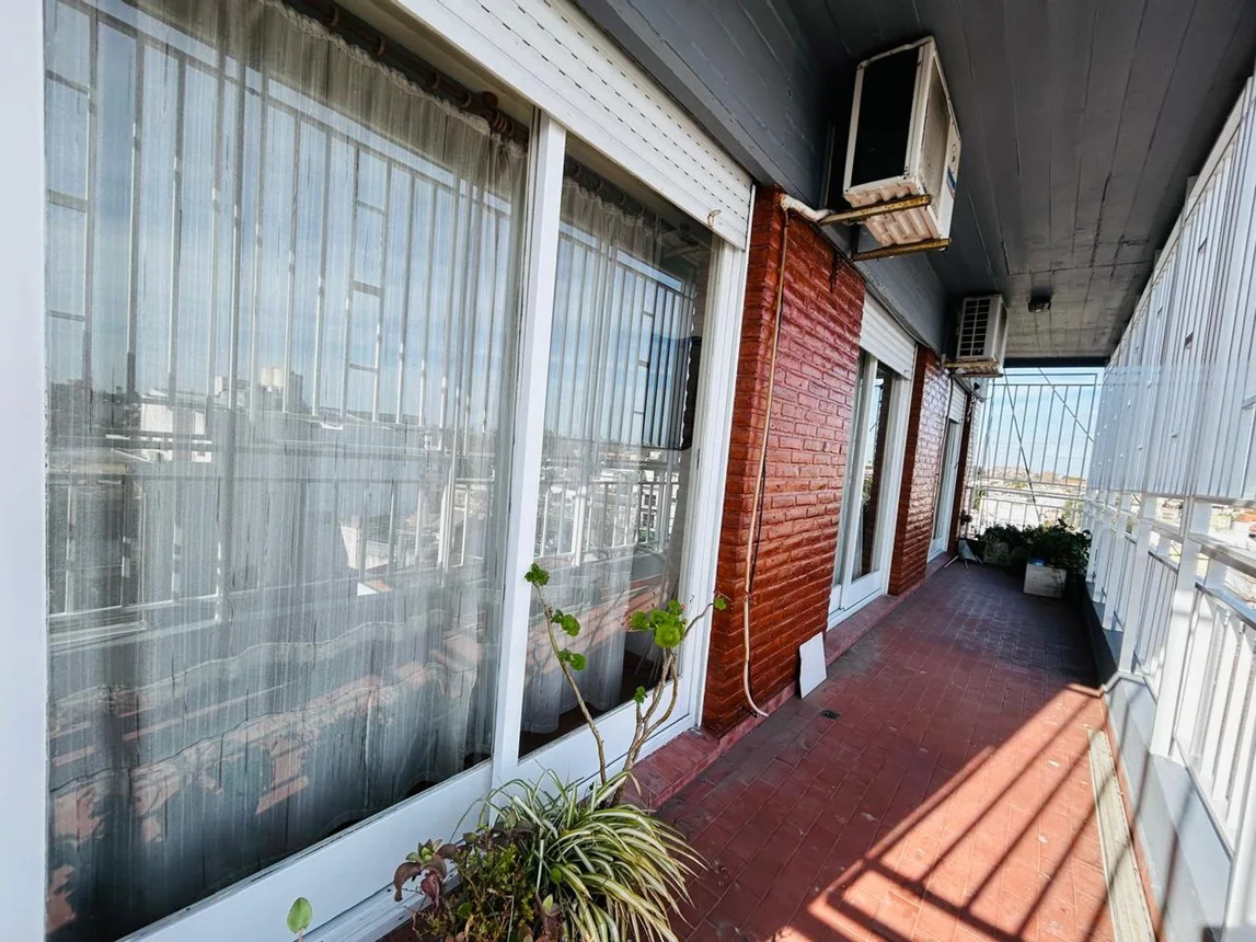 Departamento de 3 ambientes en venta en Lomas del Mirador, Bolívar 2600, foto 5