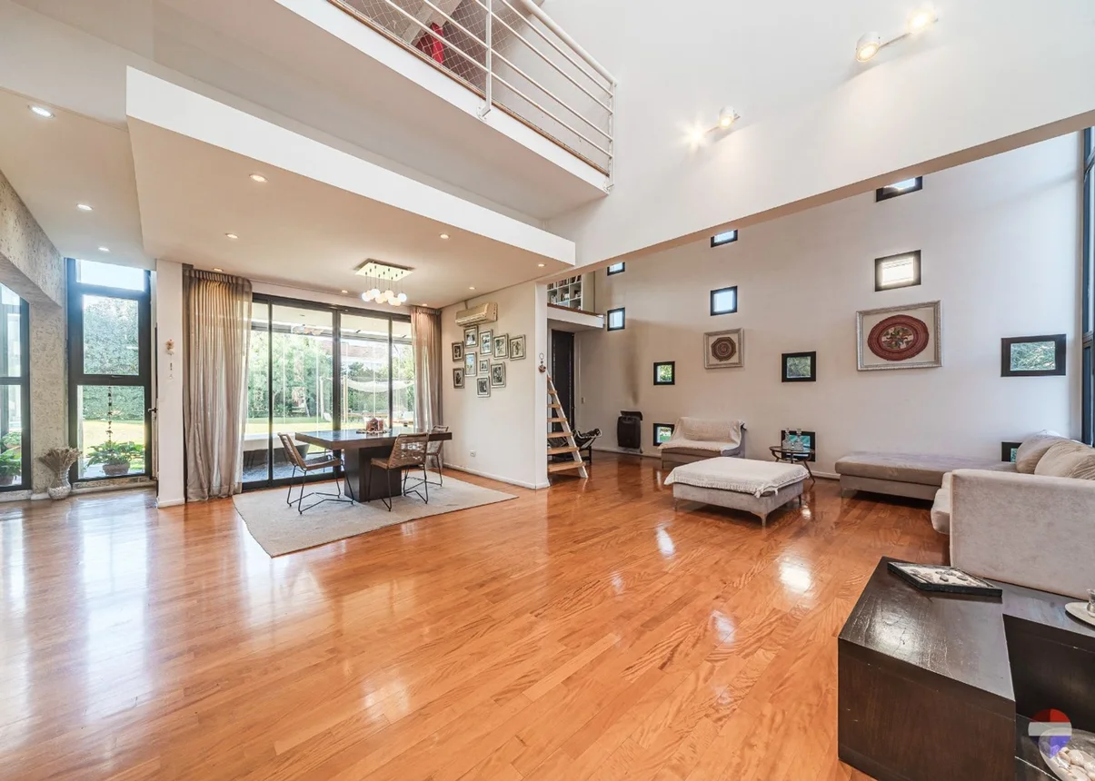Casa en venta en Del Viso