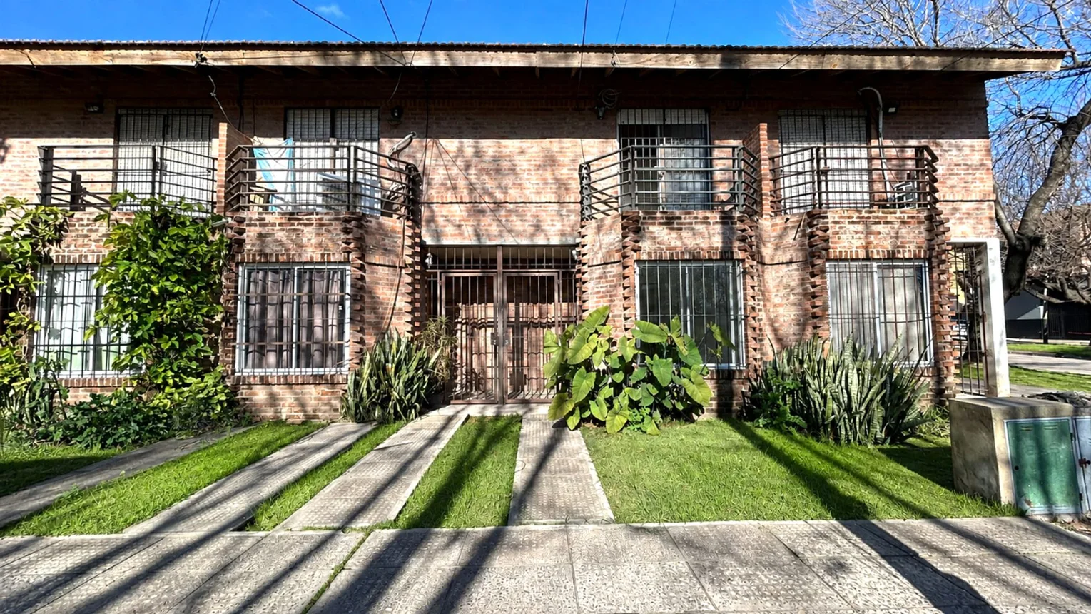 Dúplex de 2 ambientes en venta en Muñiz, General Las Heras 1400