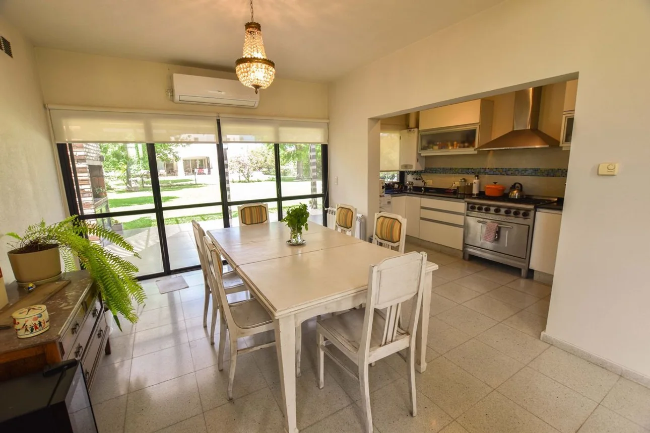 Casa en venta en Funes, foto 3
