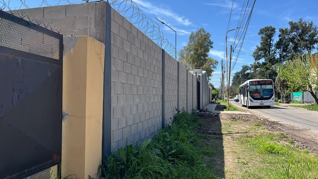 VENTA DE TERRENO EN JOSE C. PAZ - QUITO Y ARREGUI