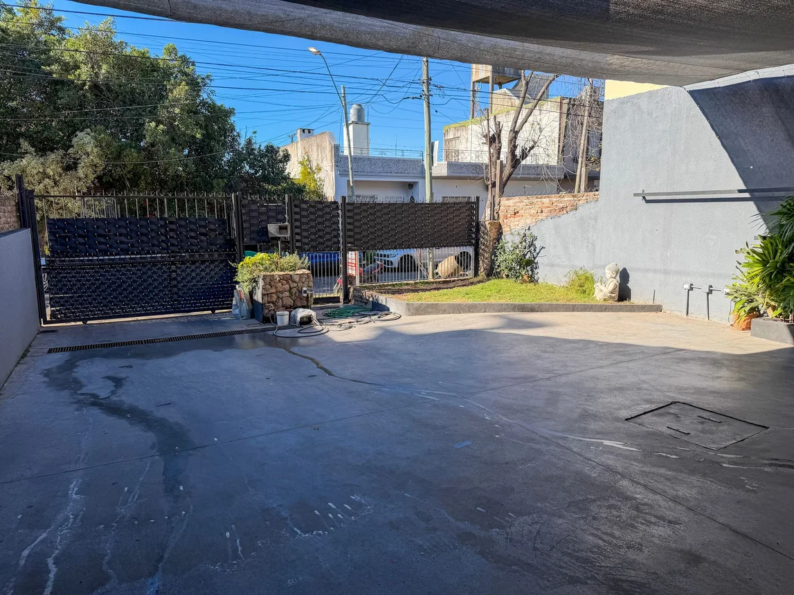 Casa en venta en Castelar, foto 5