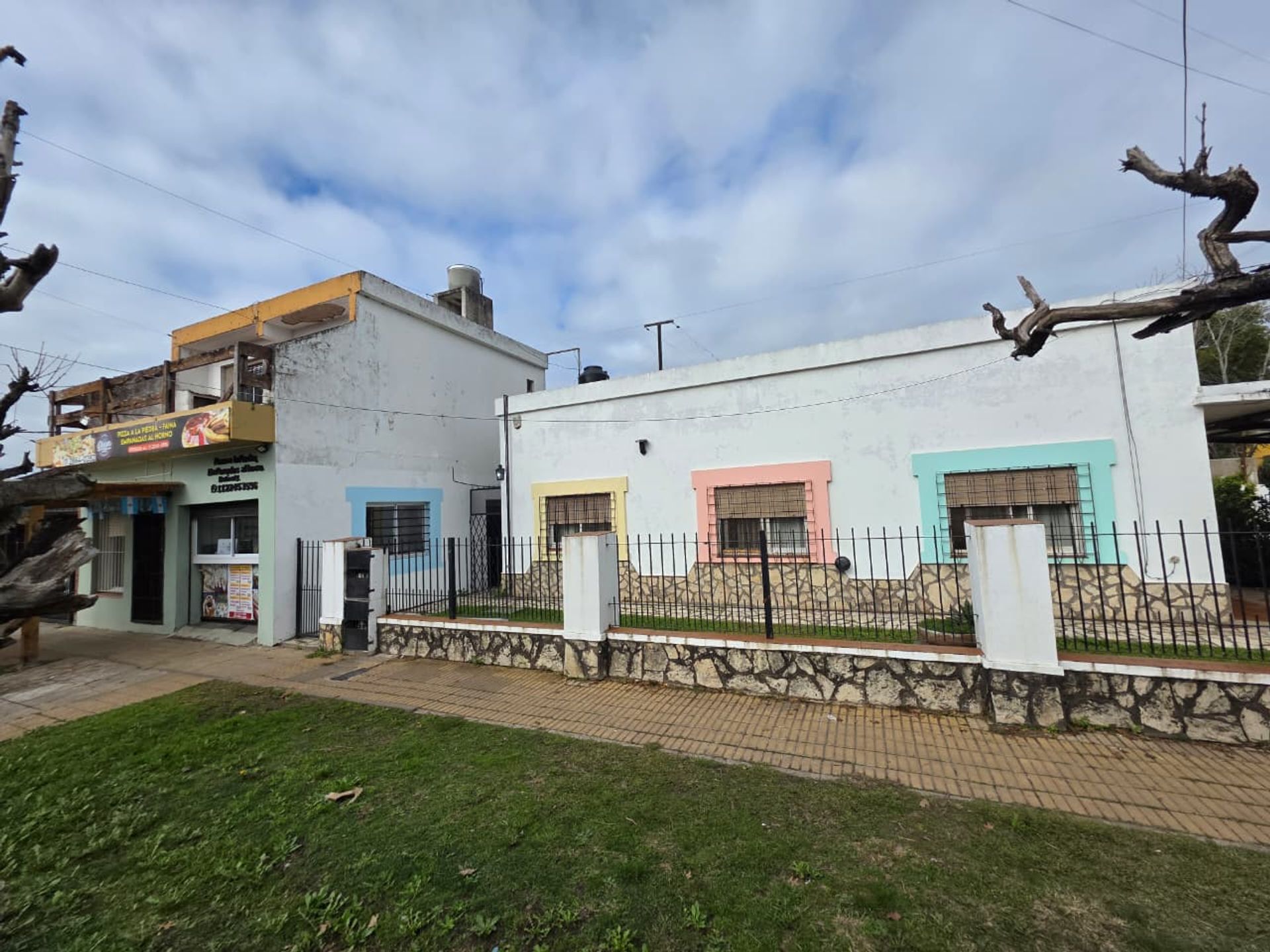 Foto 8 — venta de 2 casas en block