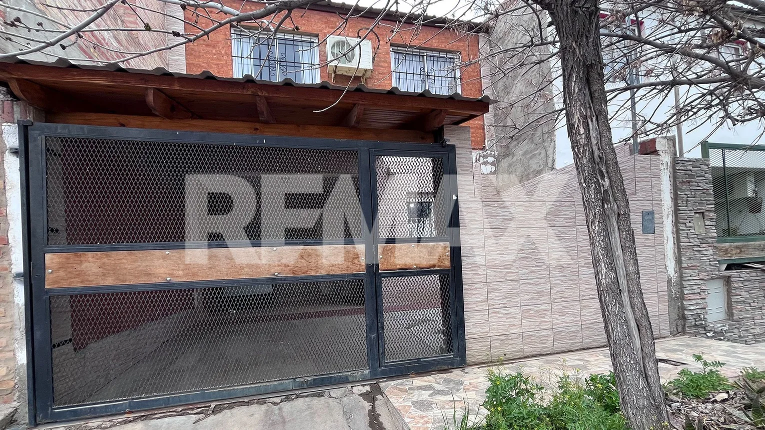Dúplex de 3 ambientes en venta en Neuquén, El Tostado 1400