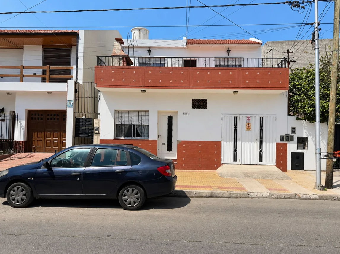 PH en venta en Valentín Alsina, Jorge Chavez 900