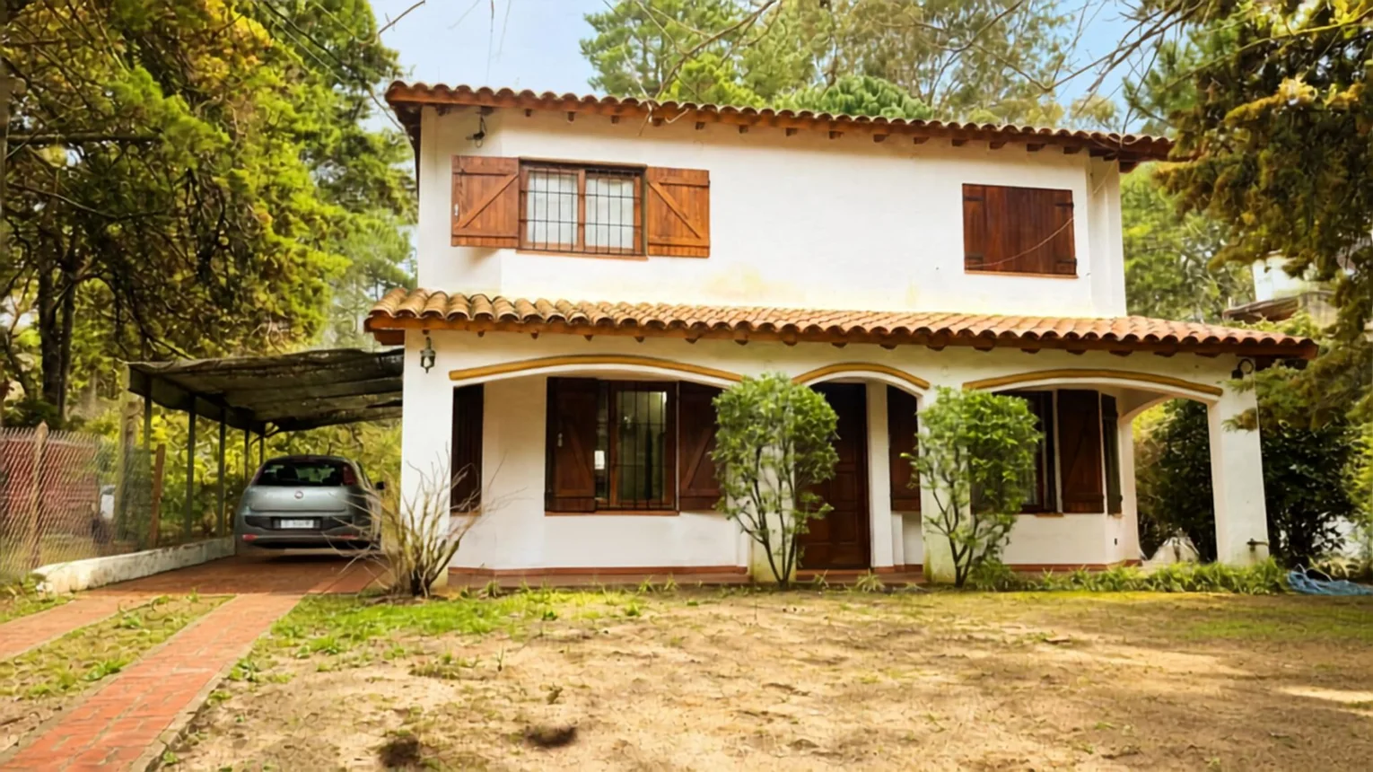 Casa de 6 ambientes en venta en Pinamar, Sebastián el Cano 1100