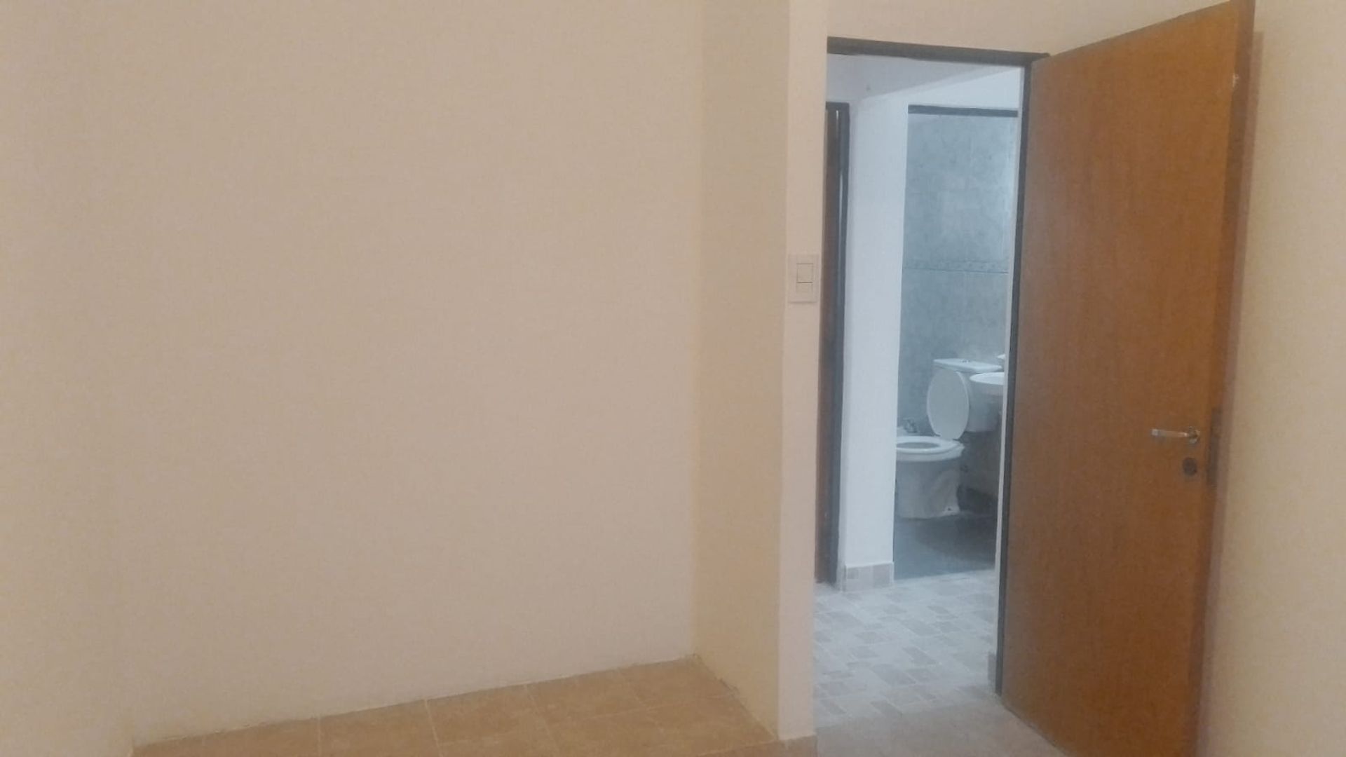 CASA EN VENTA EN LA MERCED 2 DORM APTA CREDITO - foto 14