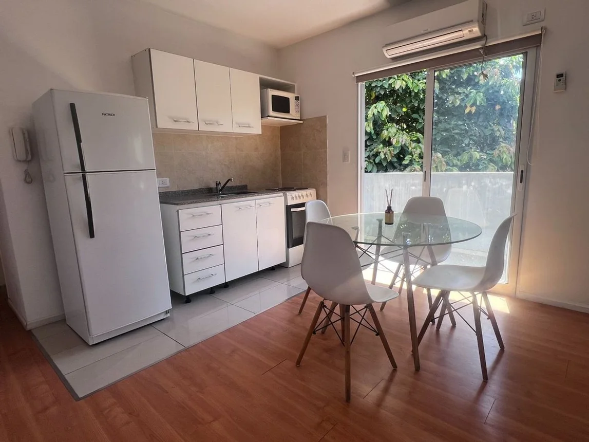 Departamento en venta en Caseros, foto 2