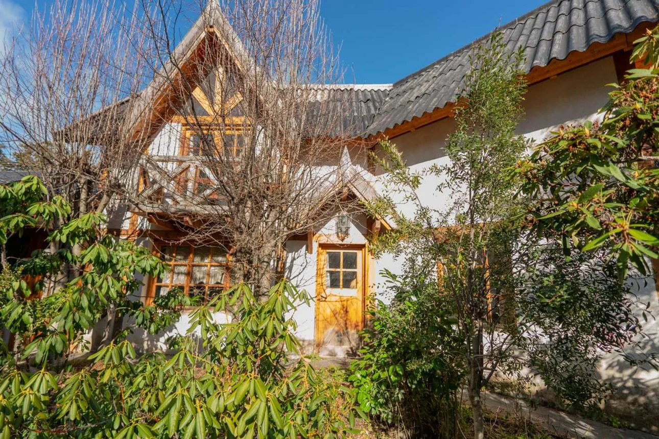 Casa de 4 ambientes en venta en San Carlos de Bariloche, Lago Escondido 13900, foto 3