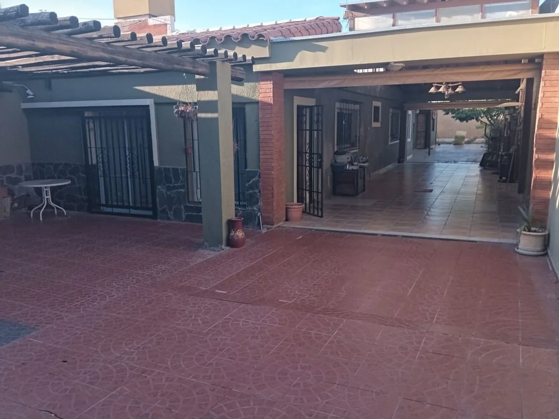 Venta casa y departamento en godoy cruz mendoza., foto 1