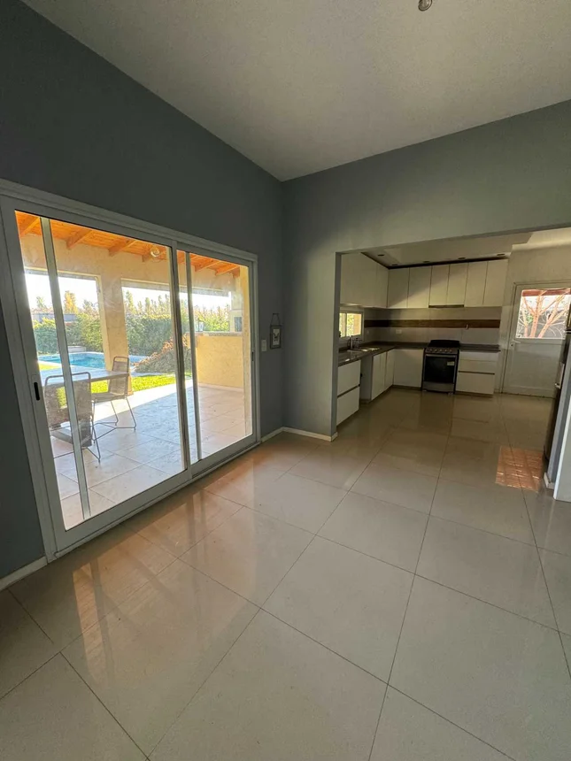 Casa en venta en Pilar, foto 5