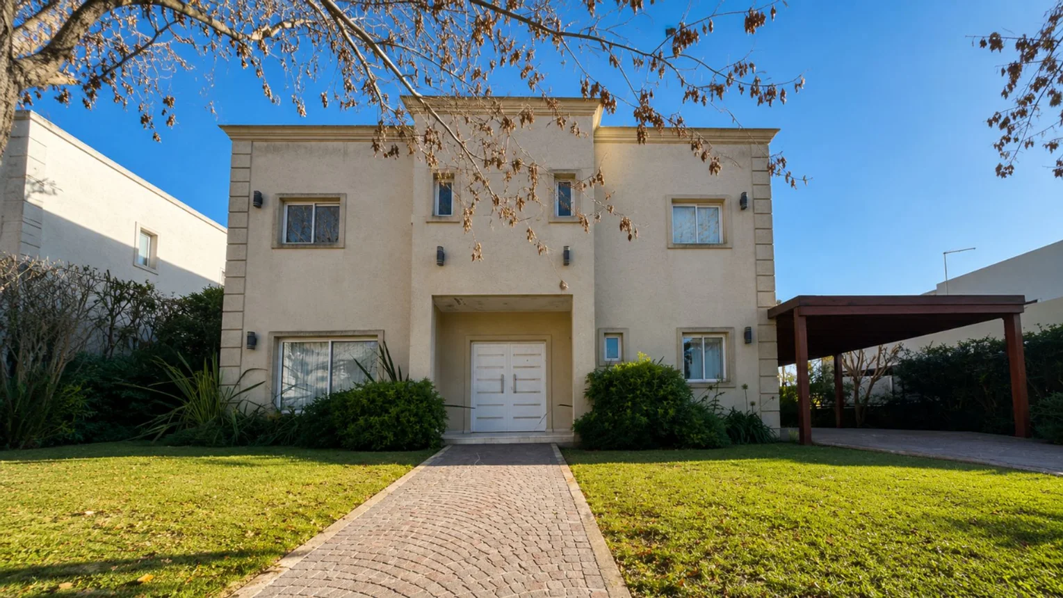 Casa en venta en Pilar