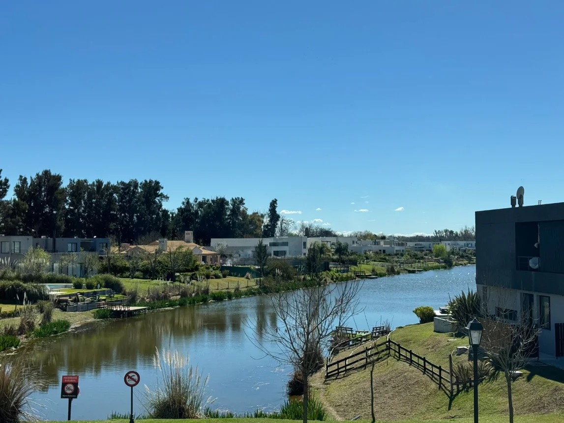 Casa de 7 ambientes en venta en Pilar, La Calesa Pilará, Crucero General Belgrano 0, foto 2