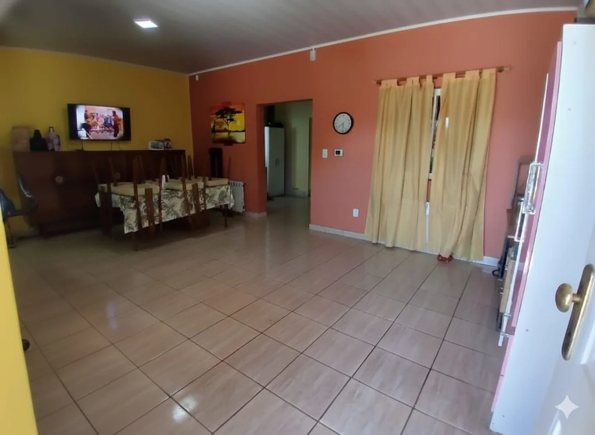 Casa en venta en Guaymallén, foto 4
