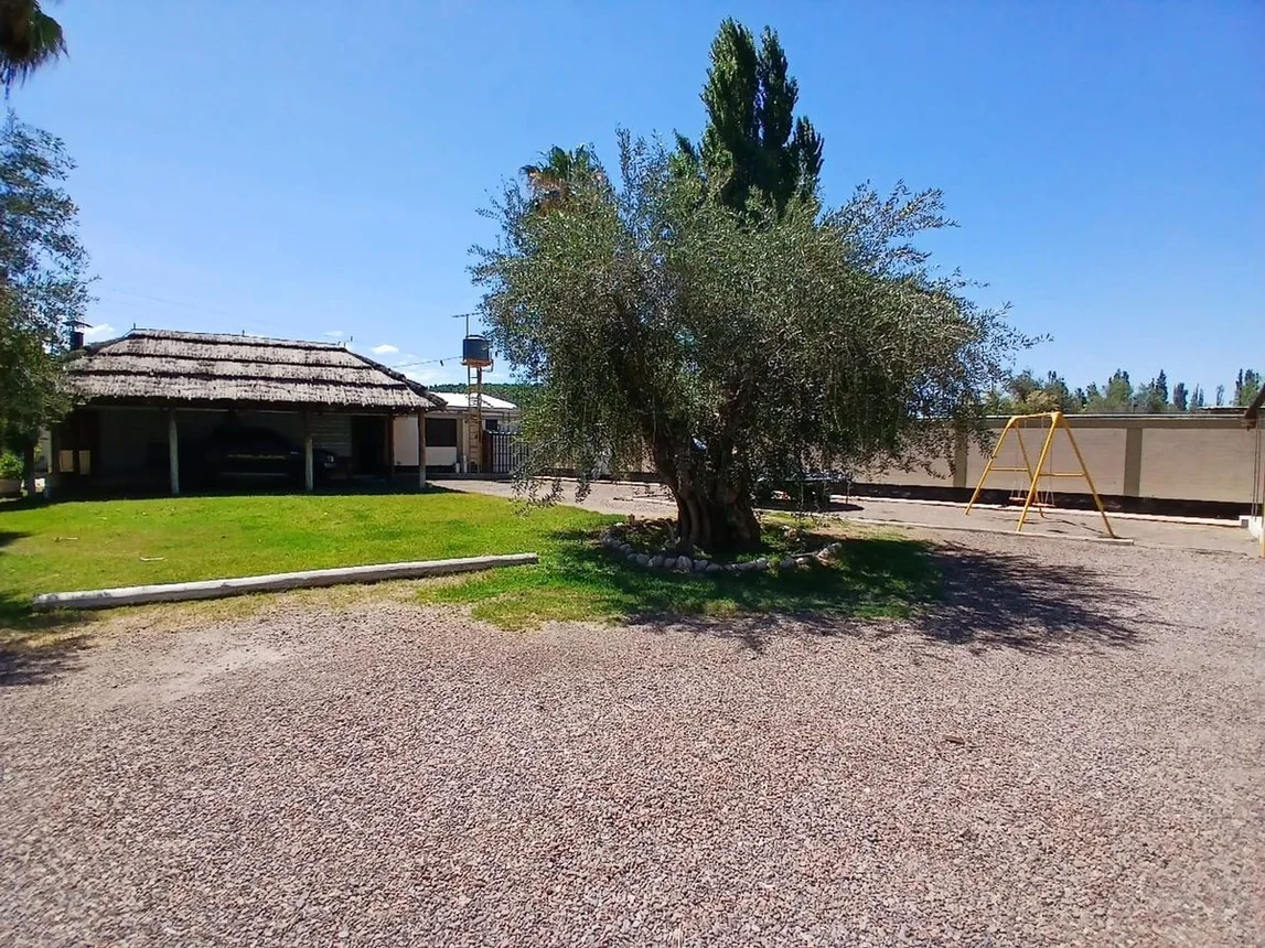 Casa en venta en Guaymallén, foto 3