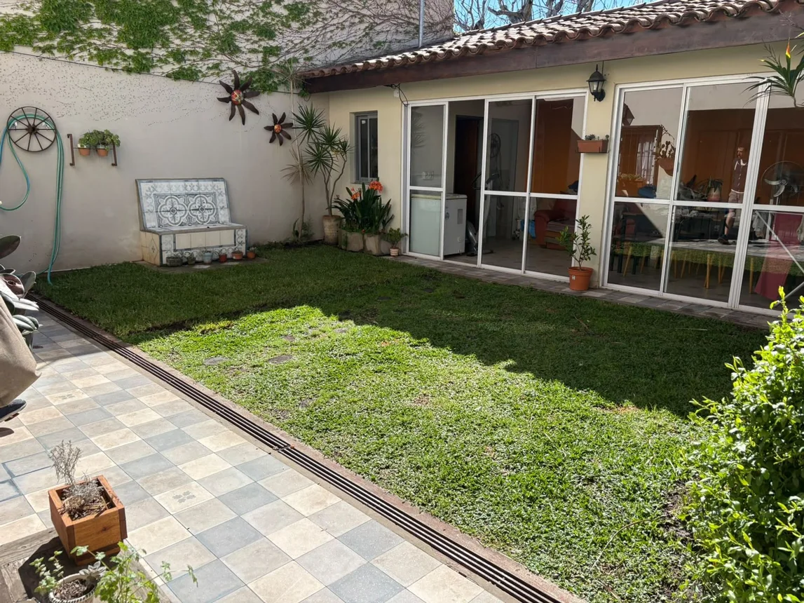 Casa en venta en Castelar