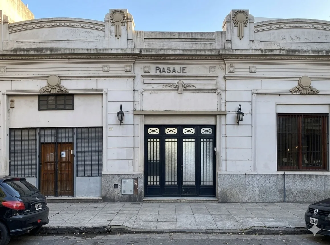 PH de 6 ambientes en venta en San Cristóbal, Humberto 1º 2700