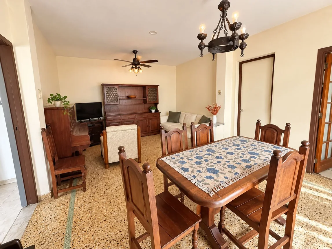 Casa de 5 ambientes en venta en Mataderos, Miralla 1100, foto 5