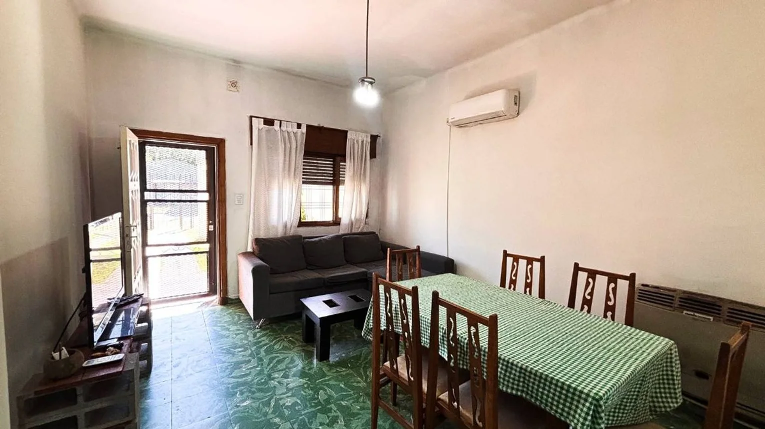 Casa de 3 ambientes en venta en San Justo, Hipólito Yrigoyen 3900