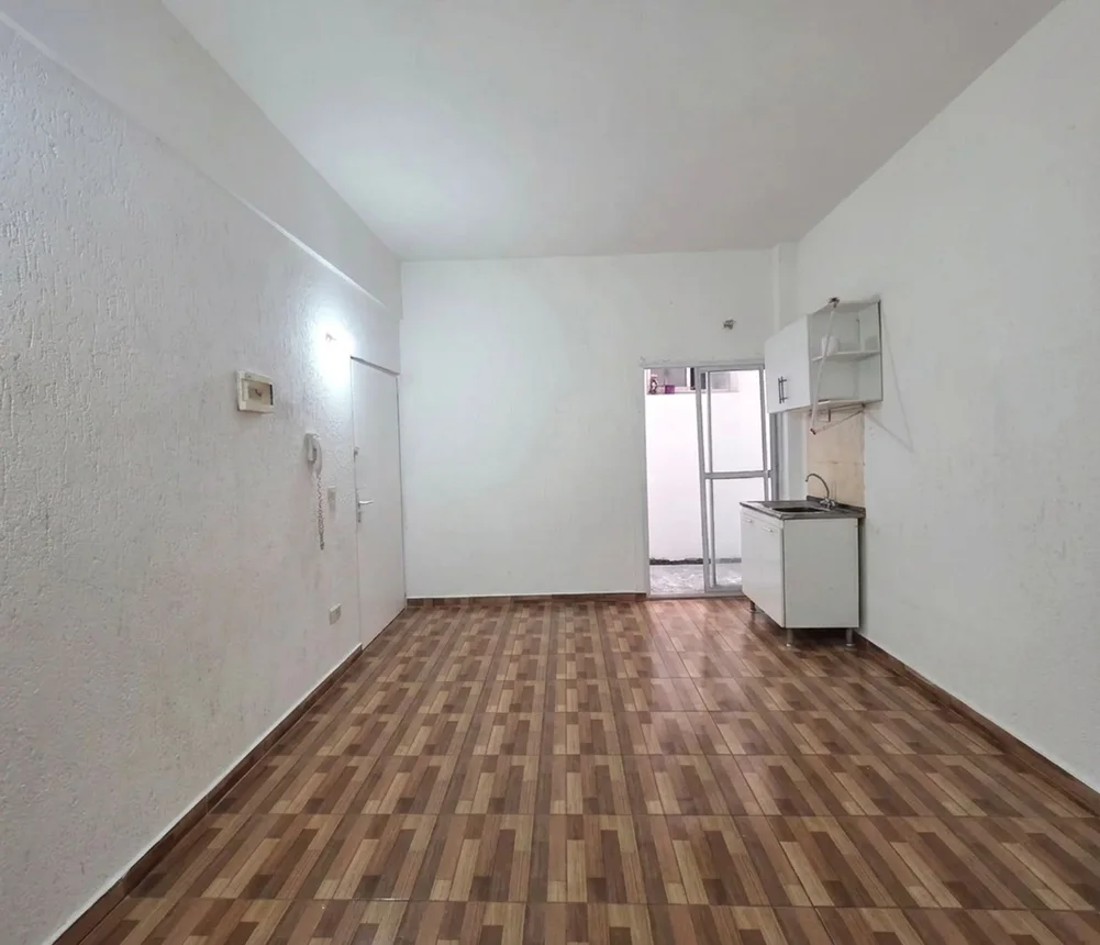 Monoambiente en venta en Parque Chacabuco, Senillosa 1500