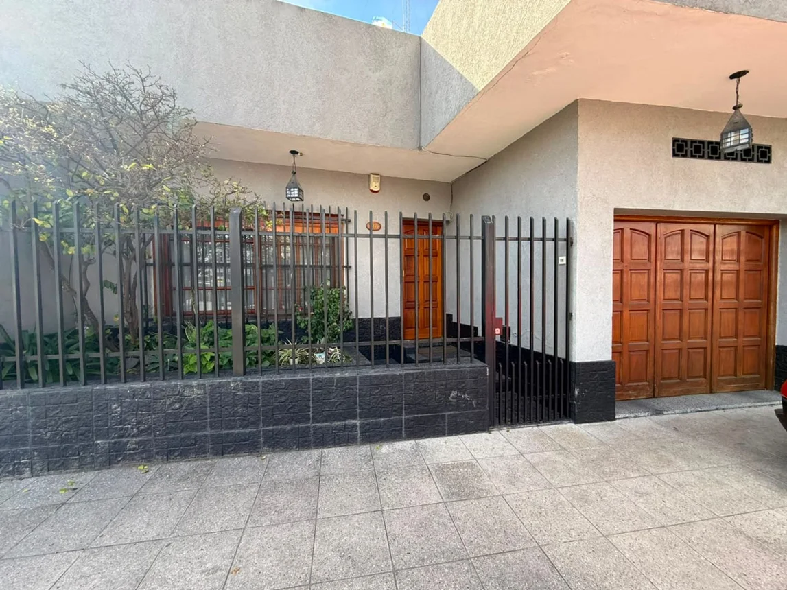 Casa en venta en Lanús Oeste
