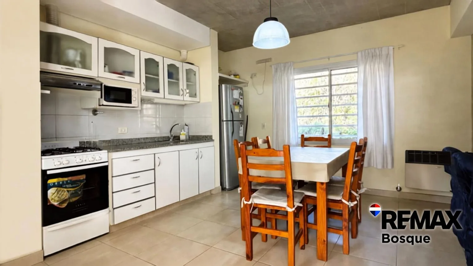 Casa de 5 ambientes en venta en Pinamar, Spiro 2100, foto 5