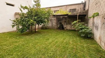 Casa Lote Propio en Venta Olivos A Refaccionar