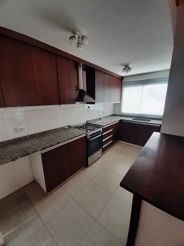 Casa de 4 ambientes en alquiler en Luján de Cuyo, San Martín 2200, foto 2