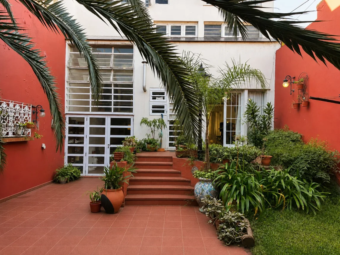 Casa en venta en La Plata, foto 2